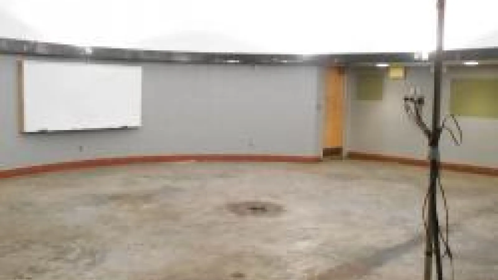No chairs in new plaentarium